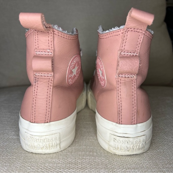 Converse  Platform Pink Leather  Fur Lining inside Sneakers Size 5 - Picture 3 of 7